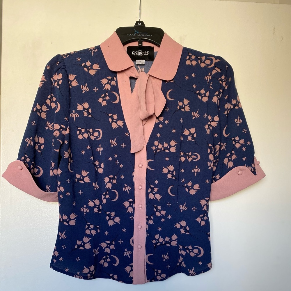 Cute vintage style collared shirt